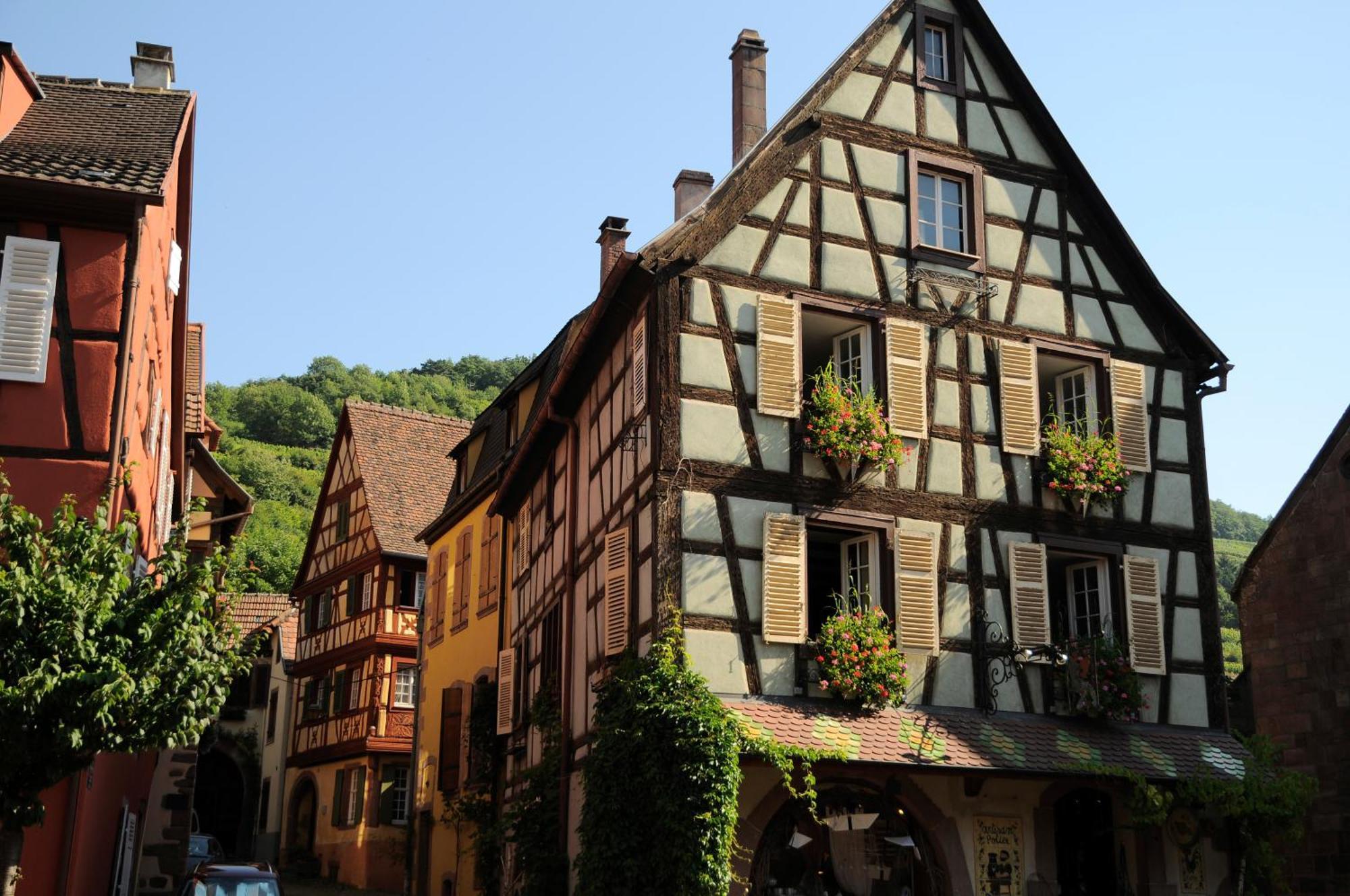Logis Hôtel Restaurant De La Poste et SPA de Montagne  Le Bonhomme Buitenkant foto